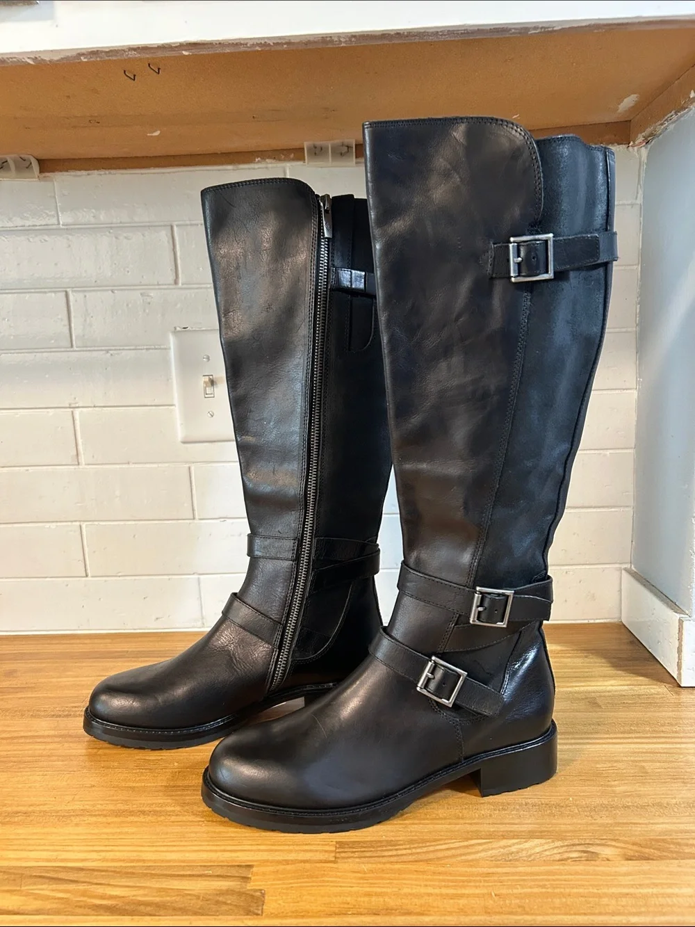 Donald Pliner Carlota Women’s Black Knee High Buckle Boots Size 6.5 M NWOB